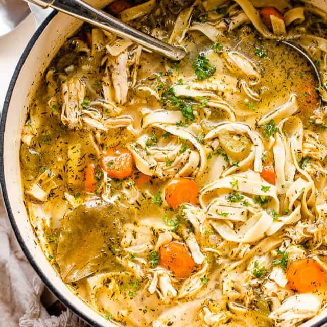 MOMS CHICKEN SOUP - Alimento